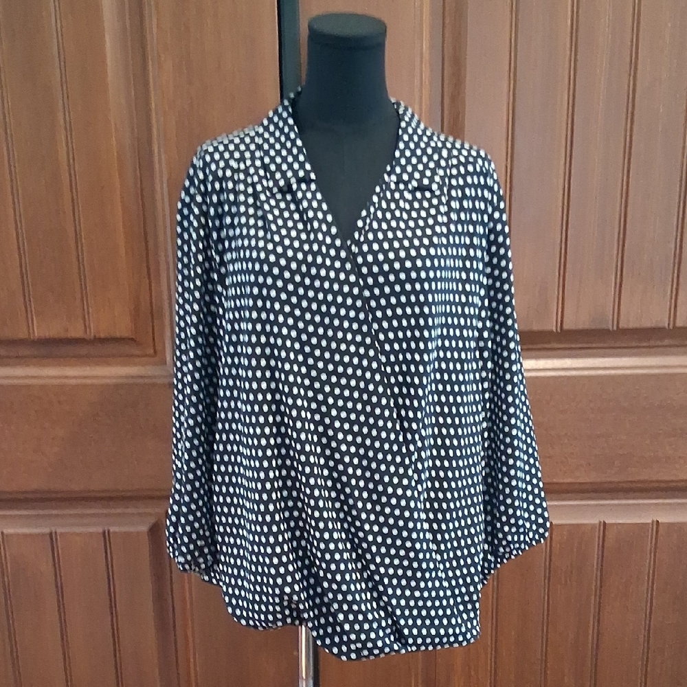 North Style Polka Dot Blouse. Size 2x